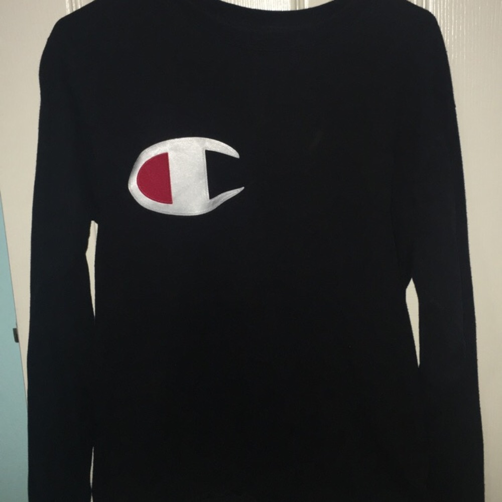 Champion Black Long graphic tee
